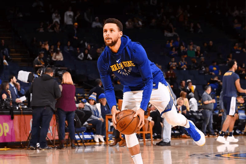 Đâu là phần thưởng quý giá nhất cho cú "sweep" chung kết miền Tây của Golden State Warriors?