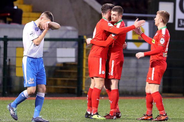 Nhận định, dự đoán Barry vs Cliftonville 00h30, 28/06 (Sơ loại Europa League)