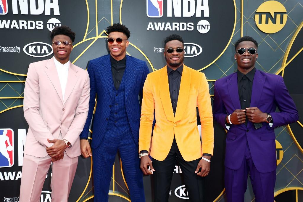 Đội tuyển Hy Lạp triệu tập ba anh em nhà Antetokounmpo cho FIBA World Cup