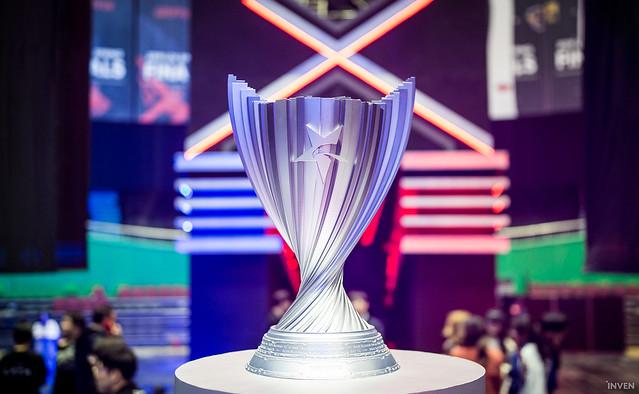 Lịch thi đấu Playoffs LCK Mùa Hè 2019: SKT vô địch LCK Mùa Hè!