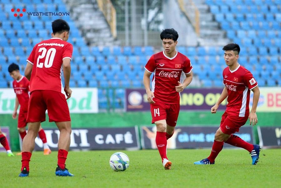 Vì sao Công Phượng, Văn Hậu, Văn Lâm hội quân muộn ở ĐT Việt Nam?