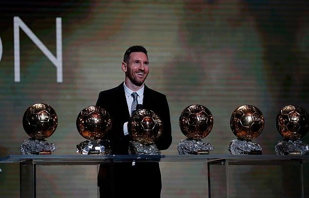 Messi đoạt Quả bóng vàng nhờ hơn Van Dijk số điểm sít sao khó tin
