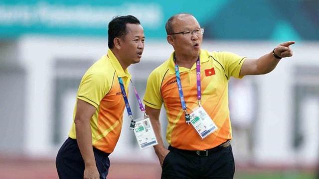 ĐTQG và U23 Việt Nam sẽ có hai trợ lý ngôn ngữ riêng biệt