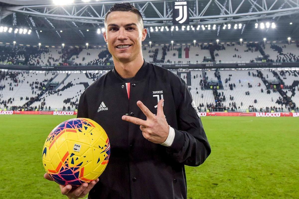 Ronaldo đã lập hat-trick ở 10 giải đấu trong sự nghiệp như thế nào?