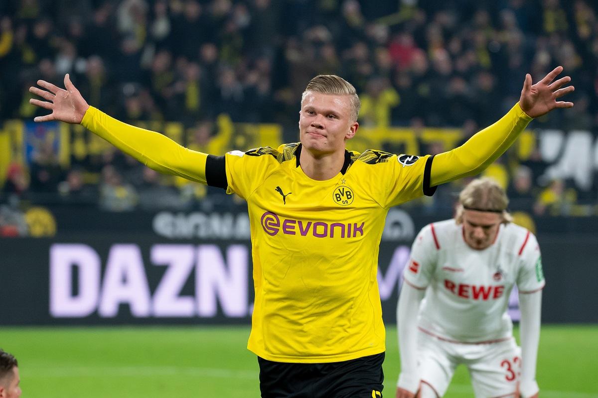 Haaland đi vào lịch sử với thành tích độc nhất vô nhị cho Dortmund