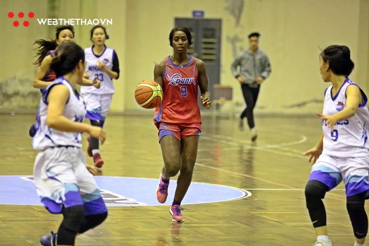 Hanoi Sister Cup 2020: Sân chơi của Hội chị em khai màn năm mới