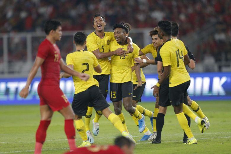 Tin bóng đá Việt Nam hôm nay 19/2: Malaysia đón ngoại binh quyết đấu Việt Nam