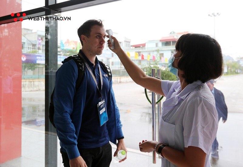 Phòng chống dịch COVID-19 trước cuộc đọ sức nữ Việt Nam vs Australia