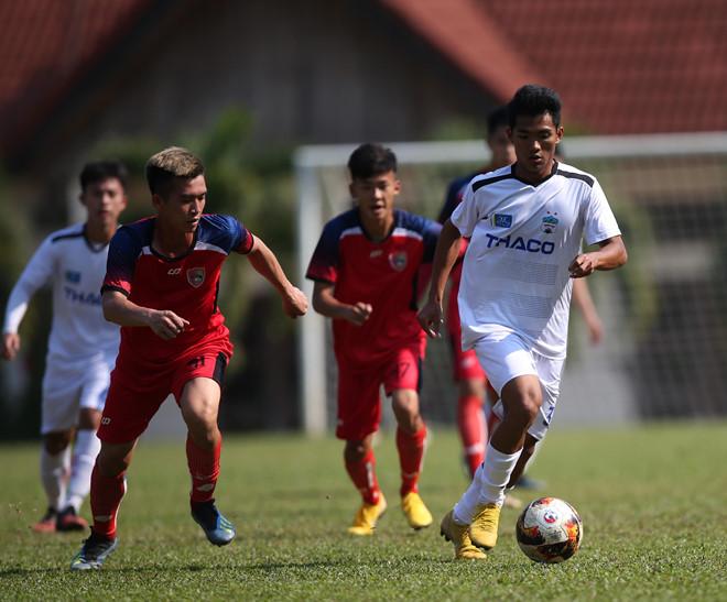 Sau trận đấu bất thường với Đăk Lăk, U19 Bình Định thủng lưới 6 bàn trước HAGL