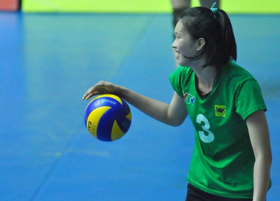 Khủng long Thanh Thúy từ Nhật về, cả làng bóng chuyền lo sốt vó