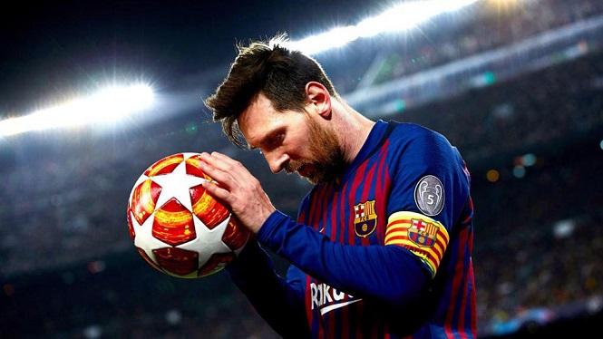 Messi cùng đồng đội ở Barca chấp nhận giảm lương