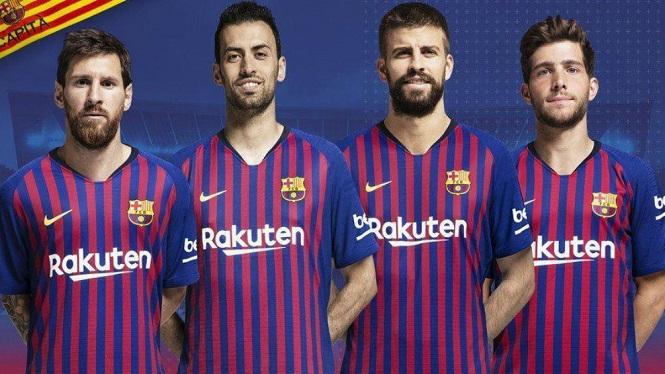 Messi và 3 đội trưởng Barca khác “đóng góp” bao nhiêu tiền cho CLB?
