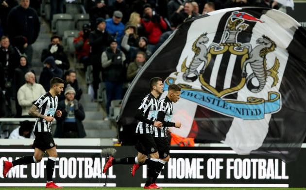 Luật công bằng tài chính của UEFA ngăn ông chủ mới của Newcastle "xưng bá"?