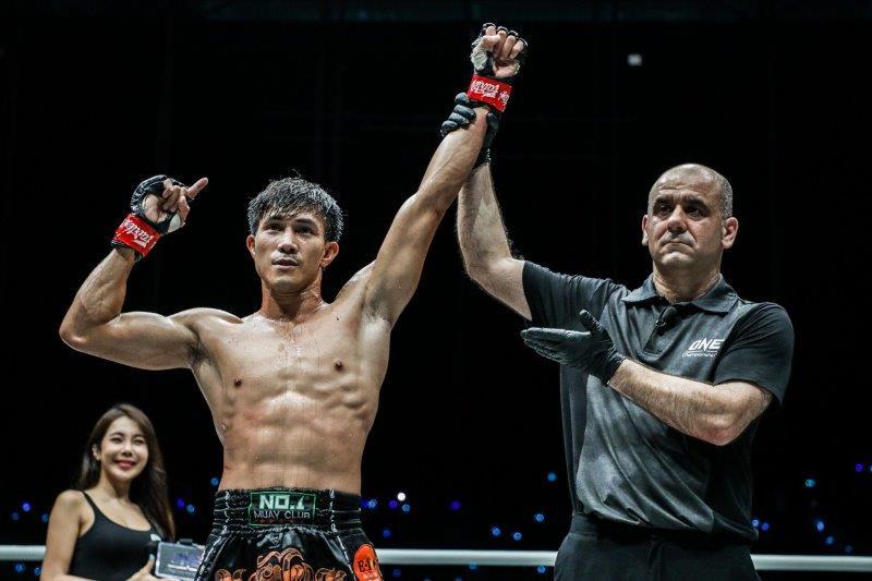 ONE Championship công bố bảng xếp hạng, Nguyễn Trần Duy Nhất không có tên dù thắng liên tục