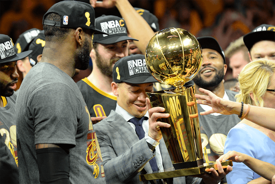 Kyrie Irving và thầy cũ của LeBron James sẽ tại hợp tại Brooklyn?