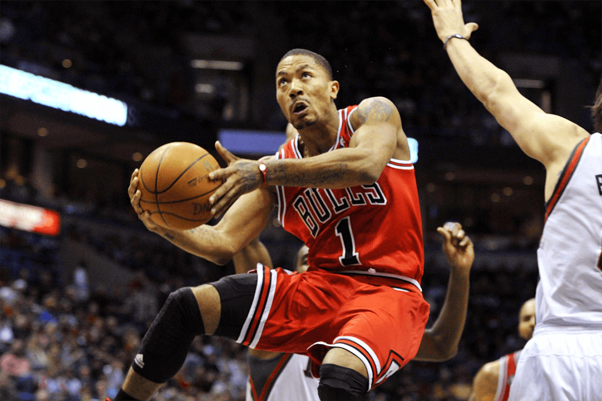 Ngày này năm xưa: Nhìn lại 10 điều đáng nhớ về mùa giải MVP lịch sử của Derrick Rose