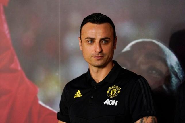 Berbatov tiết lộ người hùng MU là cầu thủ duy nhất anh muốn đổi áo