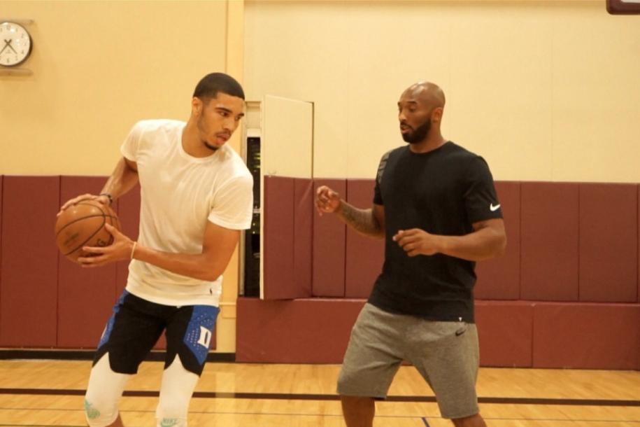 Jayson Tatum đặt tên cún cưng theo huyền thoại quá cố Kobe Bryant