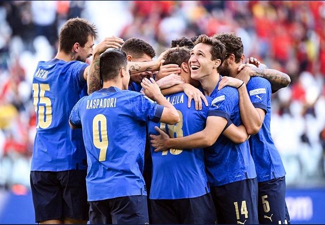 Barella tiếp tục khiến Bỉ ôm hận trước Italia