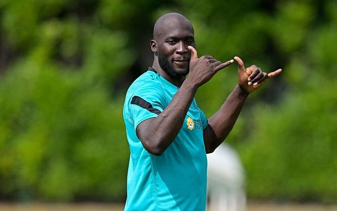 Inter tiếp tục cứng rắn với đề xuất của Chelsea cho Lukaku