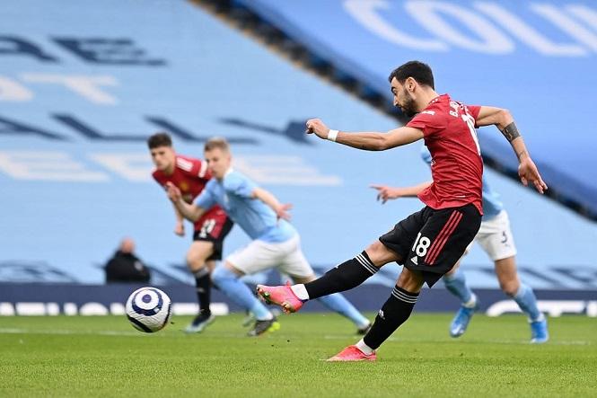 Guardiola thừa nhận MU đã dạy cho Man City “một bài học”