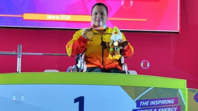 Đặng Thị Linh Phượng: Nữ hoàng cử tạ người khuyết tật “lên đỉnh” châu Á