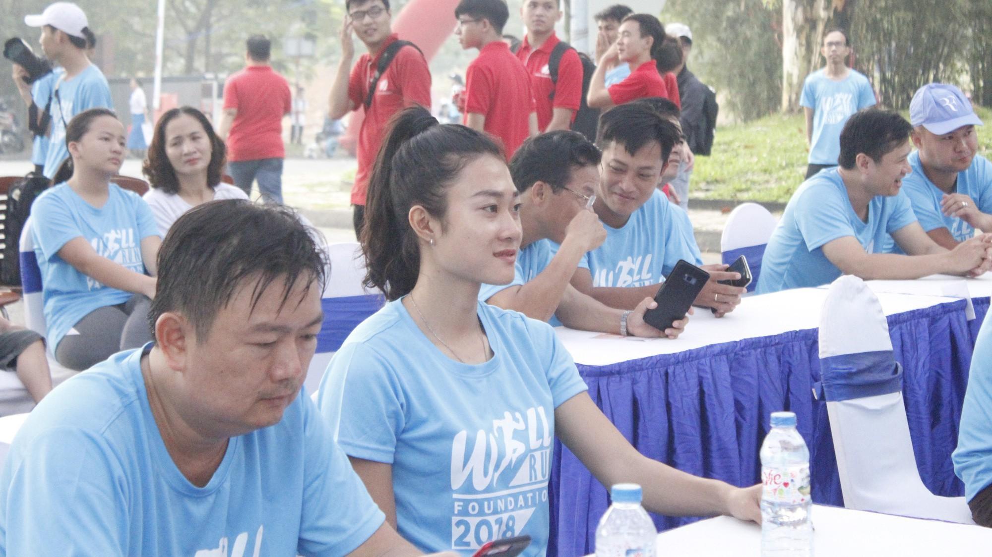 Lê Tú Chinh - Nguồn cảm hứng nghị lực trên đường chạy VNU Will Run