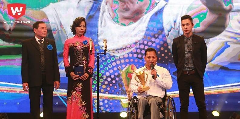 Đô cử Lê Văn Công: Cúp Chiến thắng là động lực giúp tôi phá kỷ lục thế giới