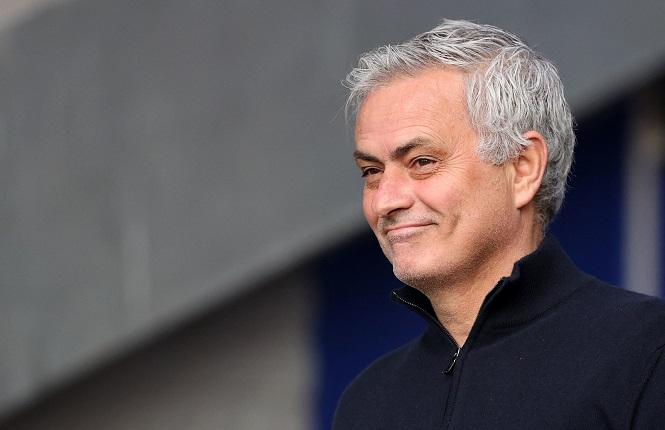 Mourinho nói gì khi trở thành HLV của AS Roma?