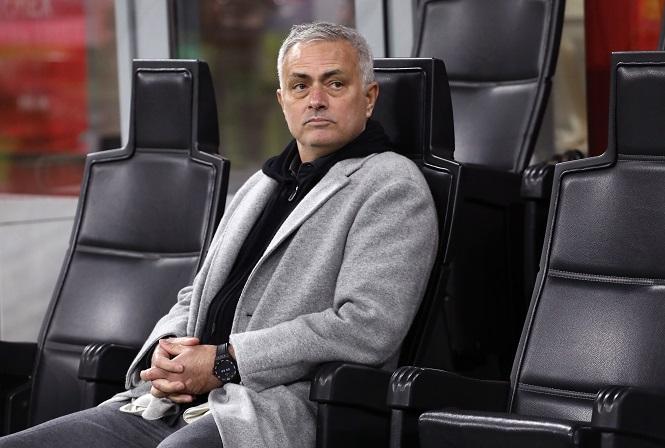 Mourinho châm chọc AC Milan với lời từ chối 3 năm trước