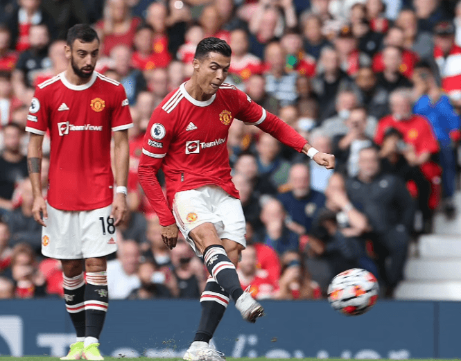 Ronaldo và Fernandes bị chấm điểm thấp nhất khi MU thua Aston Villa