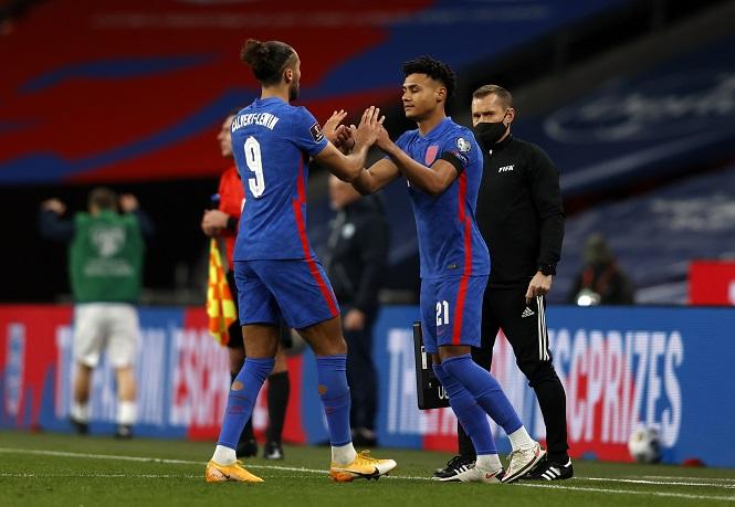 Ollie Watkins ghi bàn cho tuyển Anh sau khi chơi ở giải hạng 6